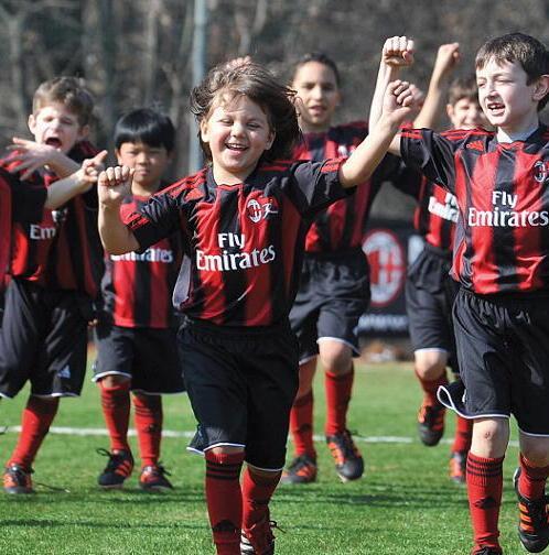 Anche il Ricortola si allea col Diavolo È scuola calcio Milan