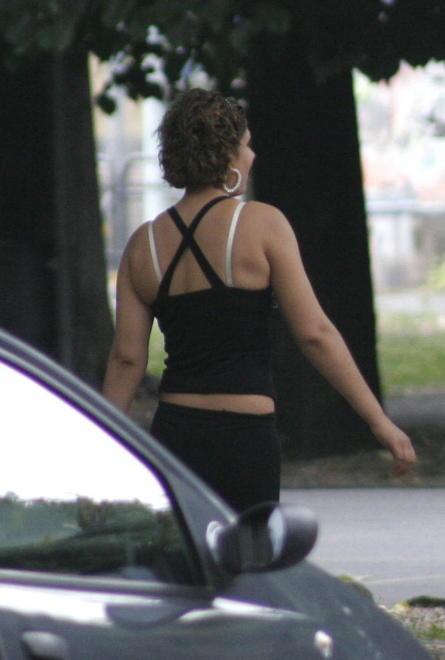 Va a fare la spesa e si ferma dalla prostituta, denunciato