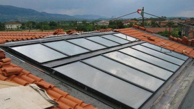 Fotovoltaico su palestre palasport e alle Morelline