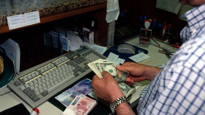 Banche, in arrivo migliaia di esuberi