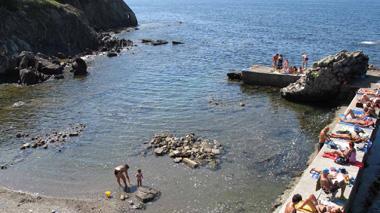 Problemi di sicurezza, chiuso l’accesso alla spiaggia del Pendola