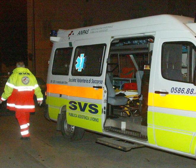 Grave anziano per un malore dopo cena 