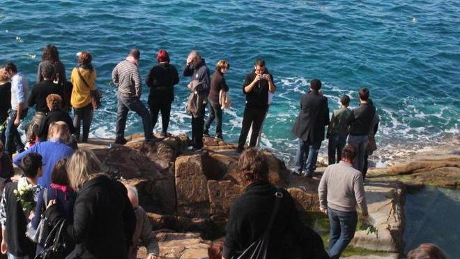«Un tuffo a Calafuria per ricordare il nostro Matteo»