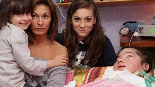 E’ morta Martina: aveva compiuto diciotto anni lo scorso aprile Un’esistenza tutta vissuta a letto a causa di una malattia genetica