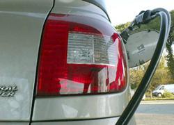 Auto a gas, triplicate le richieste di incentivi 