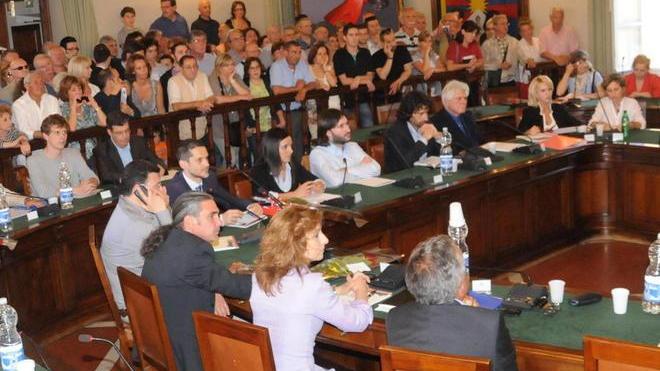 Domani il primo consiglio comunale dedicato al riordino delle province