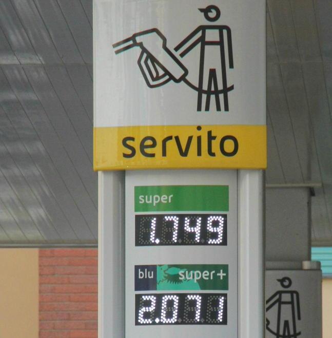 Ma nel weekend è caccia agli sconti 