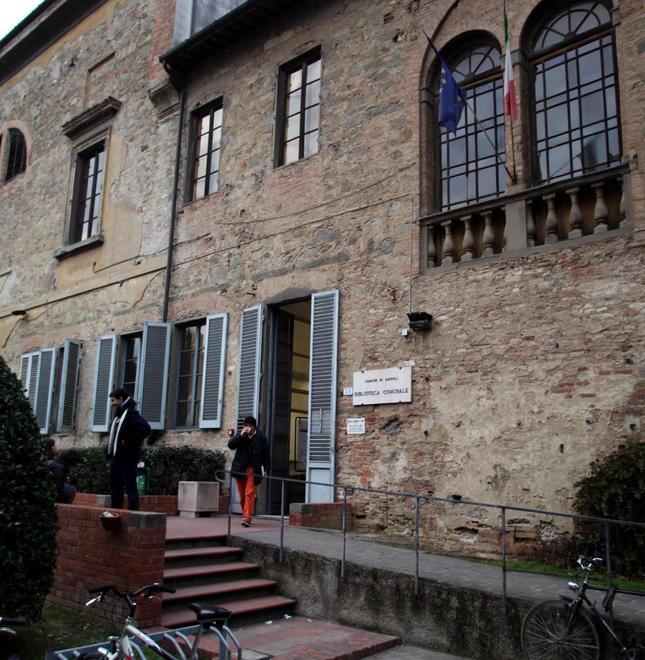 Domani riapre la biblioteca Fucini