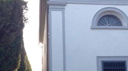 Si impicca davanti al santuario dopo una delusione