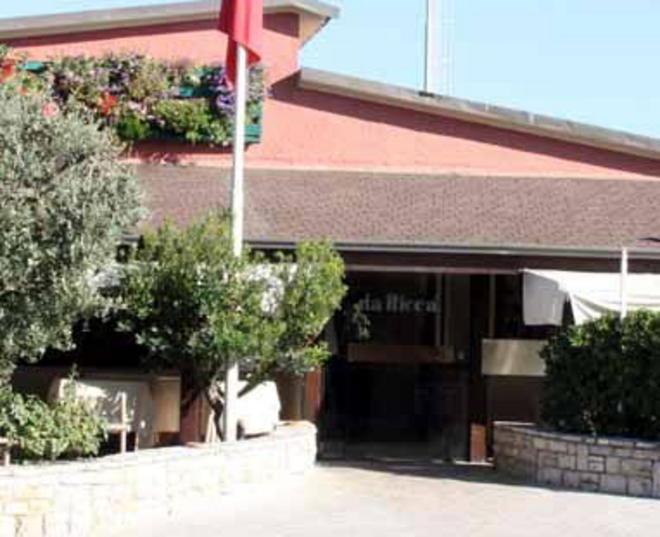 La crisi al ristorante, addio “catalane” costano troppo 