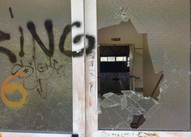 Cecioni, palestra devastata «Azione pensata a tavolino» 