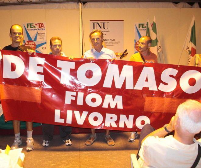 Polo scientifico, lavoratrici in bilico 