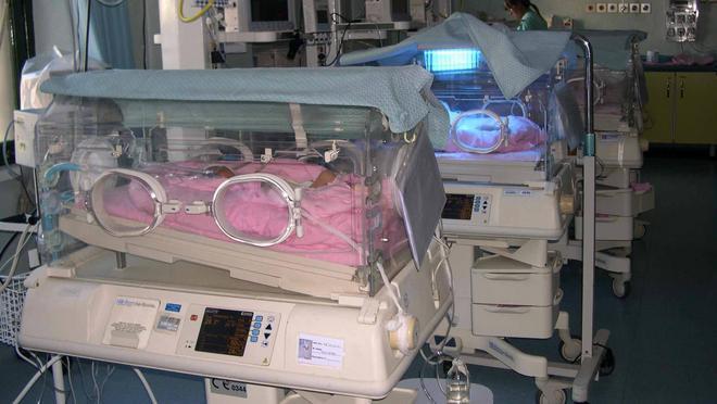 Neonato, acquisiti cartella medica e certificati 