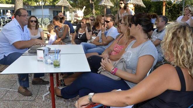 Asili, Iside dice no alla moratoria Genitori infuriati