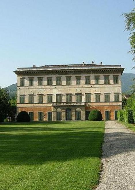 Nozze vip, coperture per l’allerta pioggia