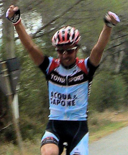 Straripante Ceccarelli fuga letale a 30 metri dalla linea d’arrivo 