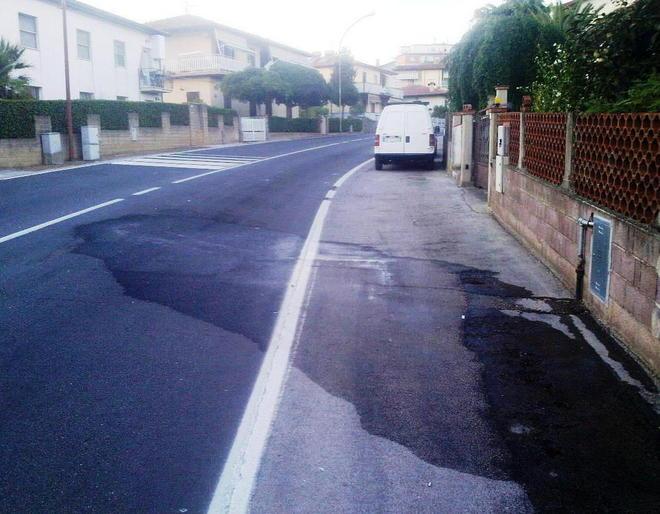 Falciato da un’auto davanti a casa 