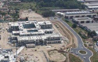Nuovo ospedale, la strada va fatta 