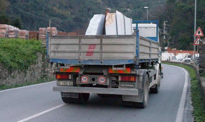 «Troppi camion alla Rocchetta» 