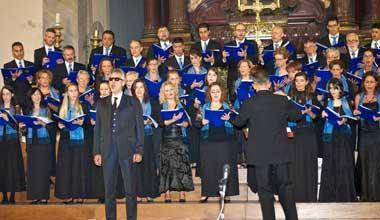 Bocelli laureato illustre, a lui il premio “Campano d’oro” 