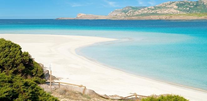 La Pelosa rinasce grazie a tre milioni della Regione 