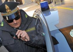 Fatture false, arrestato un dipendente di Ascom 