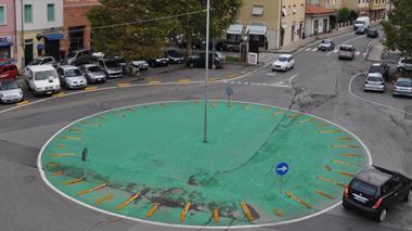 Petizione, già 70 firme «Serve un semaforo all’ incrocio a rischio»