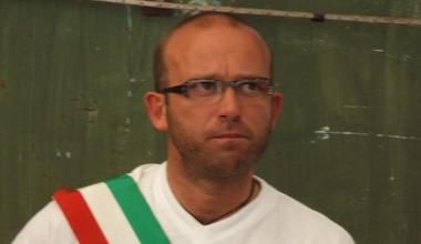 Tinti alle poste «Non chiudete Bolgheri» 