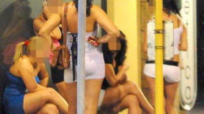 Trans “protetto” e sfruttato arrestato il fidanzato albanese