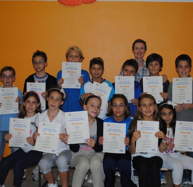Diplomi del corso di inglese ai bambini della classe quarta 