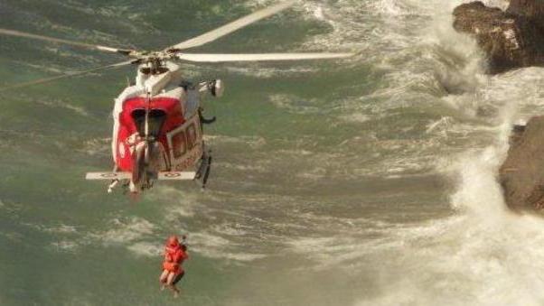 Salvataggi in mare e antincendio