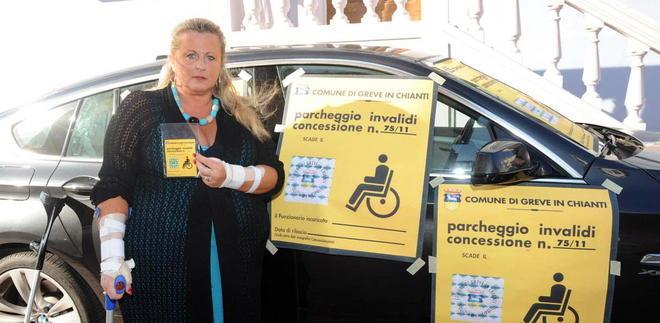 Multata per 28 volte, disabile contro i vigili 