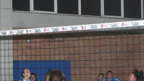 Parte l’avventura del volley giovanile per Cecina e Sei Rose
