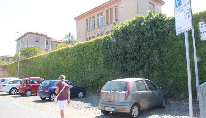 Parcheggi gratis, mille firme