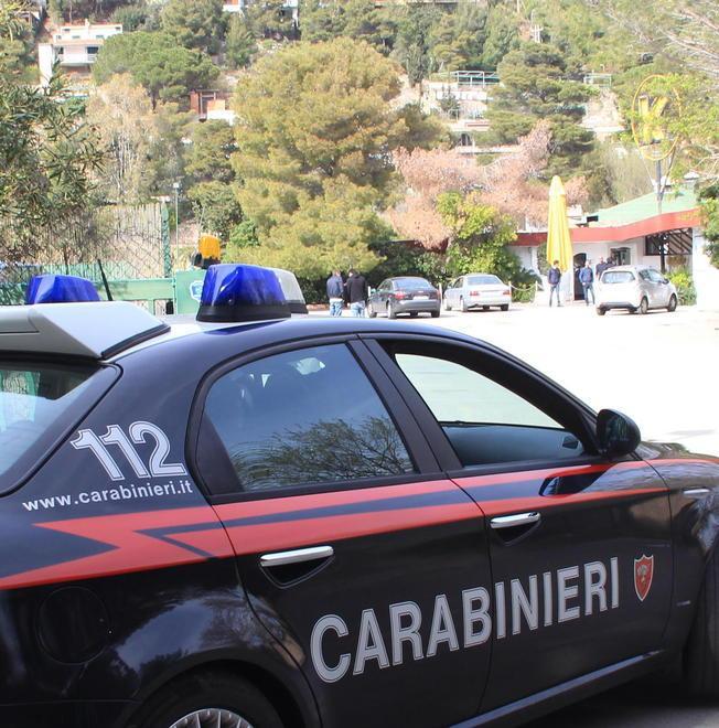 Minaccia di dare fuoco al suo ex datore 