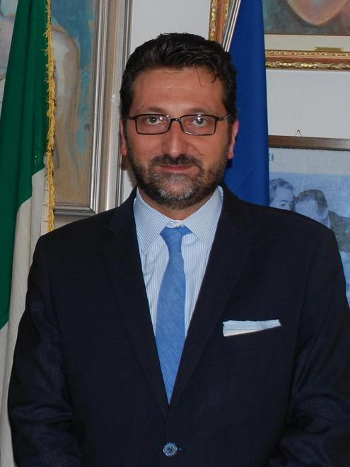 12 posti di lavoro nel nuovo discount che aprirà a Cascina 