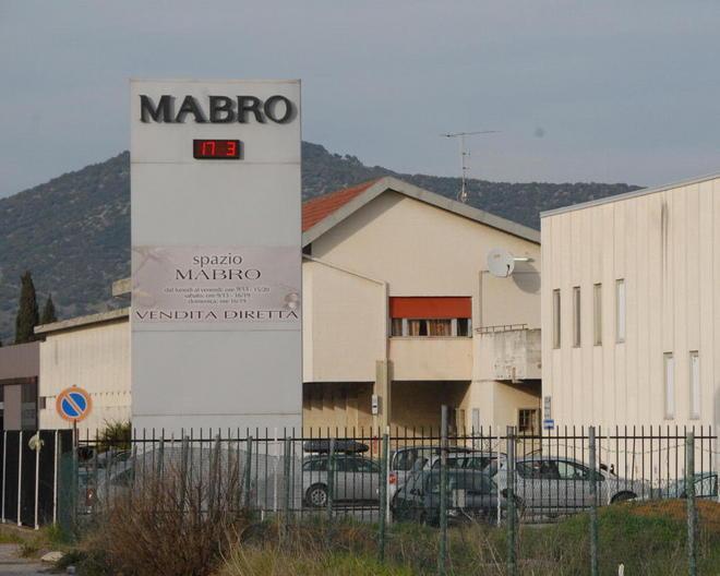 La rabbia di Cisl e Uil: «Ancora nessun accordo»