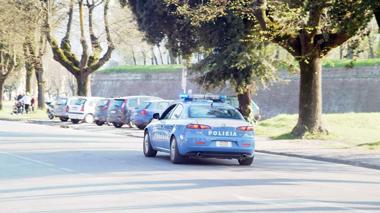 Furti con la tecnica della “gomma forata”, arrestato 