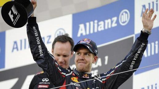 Alonso buttato fuori pista Vettel ringrazia e vince