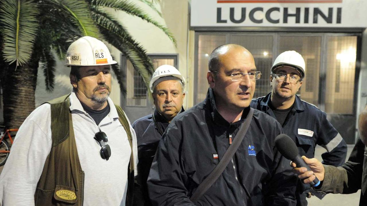 Lucchini, il sindaco scende dal capannone dopo 8 ore Ottenuto un incontro al ministero