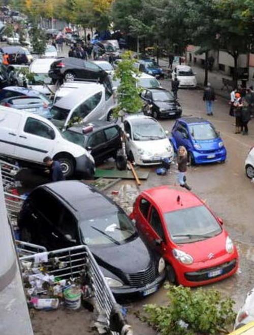Benemerenze agli eroi del dopo catastrofe