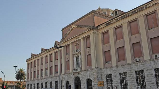 «Disidratata, ma era ricoverata»