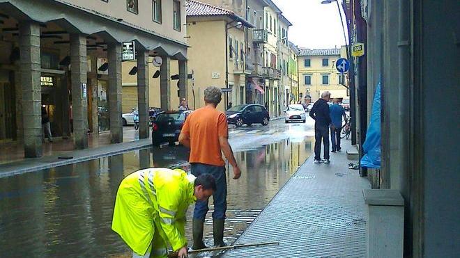 «I vigili?Non si son visti» scoppia la rabbia in centro