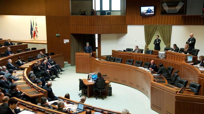 Spending review, la Regione Sardegna impugna la legge 