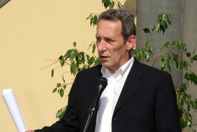 Infuriato il sindaco Bettarini «Una delibera da ritirare» 