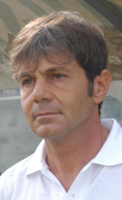 Mister Di Costanzo prova la difesa a 3 anti Prato 