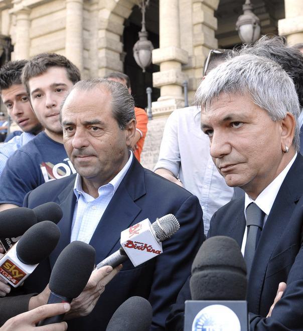 Più lavoro meno casta Inizia la raccolta delle firme