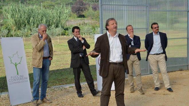 In tre tentano di rapinare la Bcc di Masiano