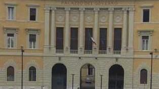 La Provincia sfratta anche il prefetto