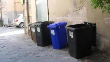 Raccolta differenziata raddoppio sfiorato con il porta a porta